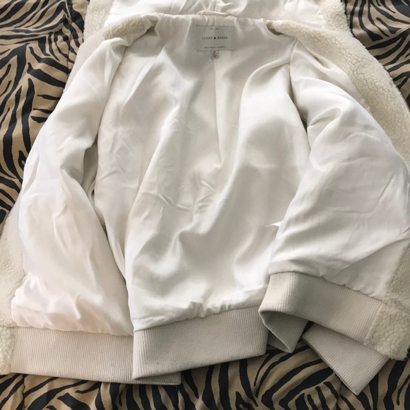 Lucky Brand cream fleece jacket - Picture 4 of 4